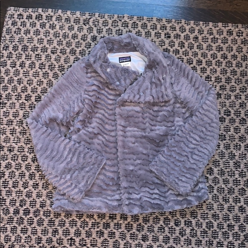 Patagonia Women’s Soft Zipper & Button Jacket XS